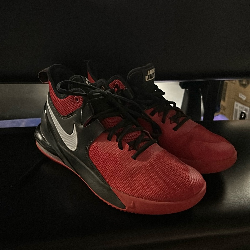 Nike Air Max Basketball Shoes